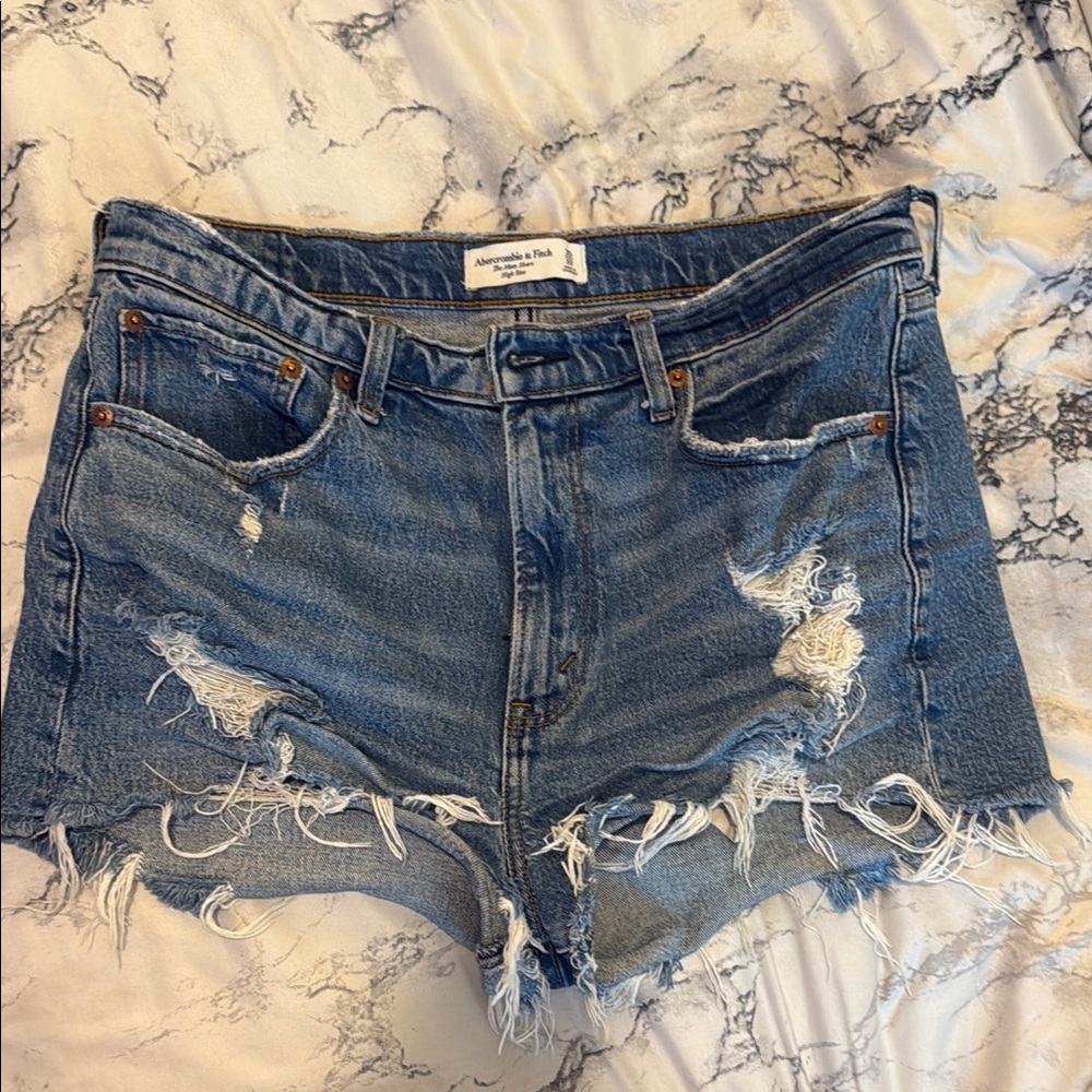 ❌ SOLD❌ Abercrombie & Fitch Blue Jean Shorts Distressed High-Waisted